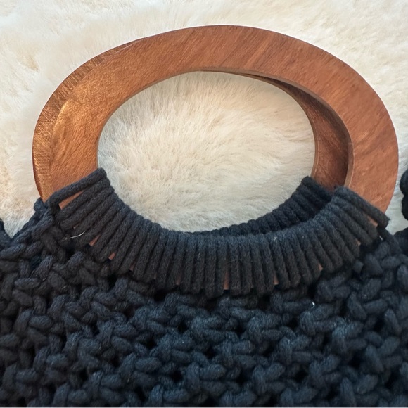 Danielle Nicole | NWOT - Black Macrame/Crochet Fringe Bag - One Size - Picture 8 of 14